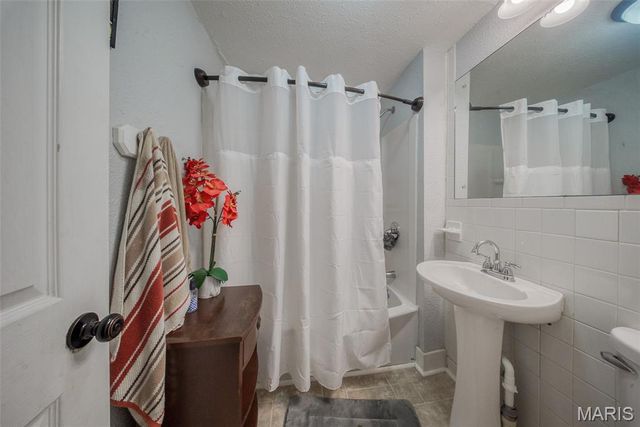 12185 County Road 2170, Rolla, MO 65401