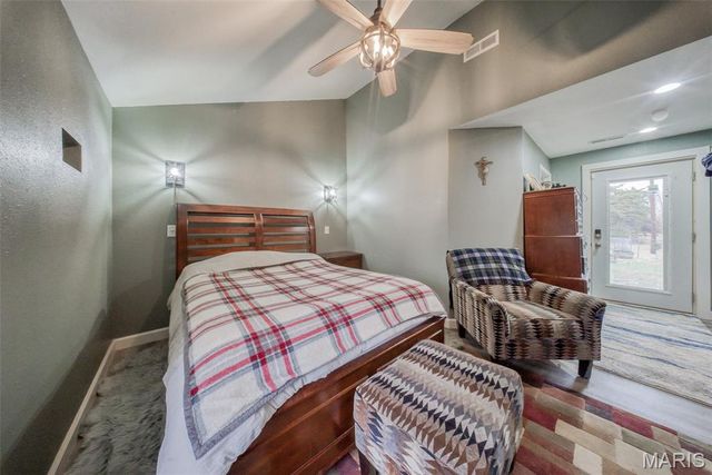 12185 County Road 2170, Rolla, MO 65401