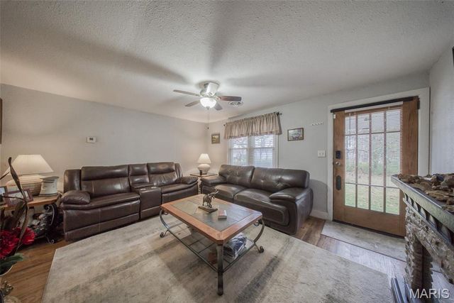 12185 County Road 2170, Rolla, MO 65401