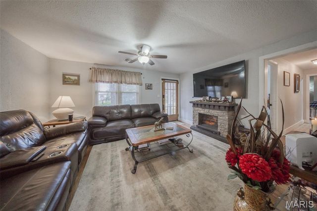 12185 County Road 2170, Rolla, MO 65401