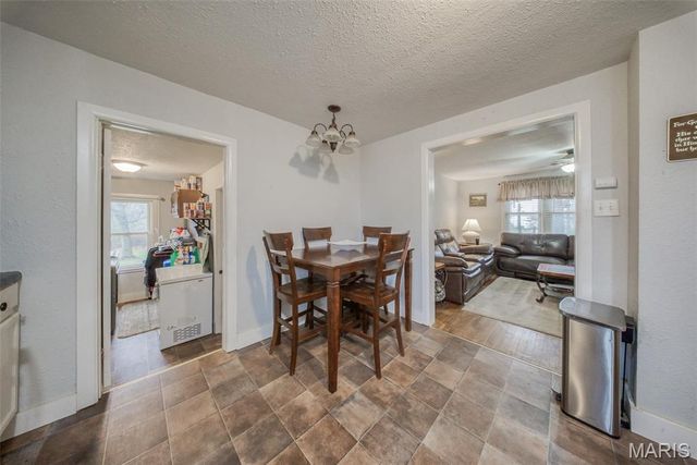 12185 County Road 2170, Rolla, MO 65401