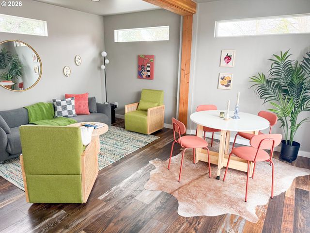 291 WARNER St, Oregon City, OR 97045