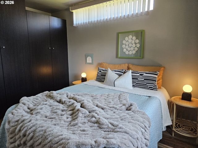 291 WARNER St, Oregon City, OR 97045