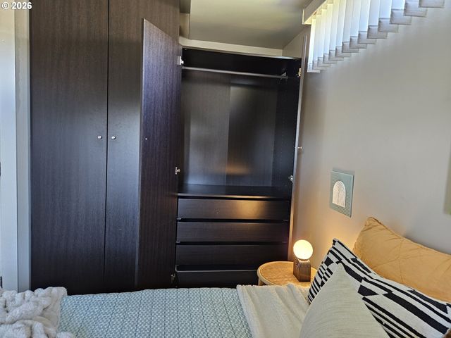 291 WARNER St, Oregon City, OR 97045