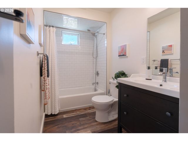 291 WARNER St, Oregon City, OR 97045