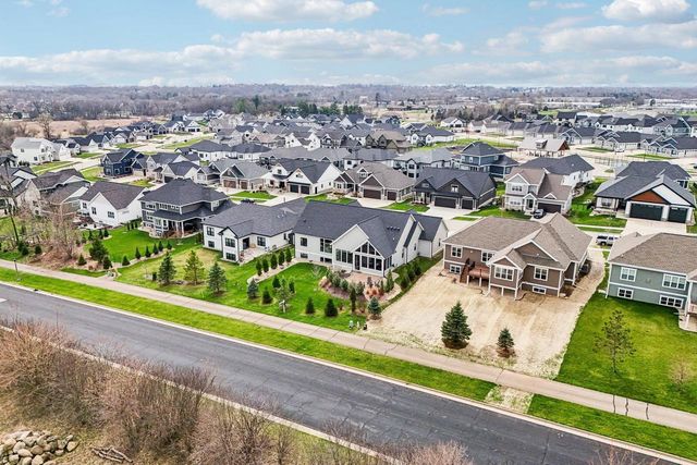 1106 Reese Trail, Waunakee, WI 53597