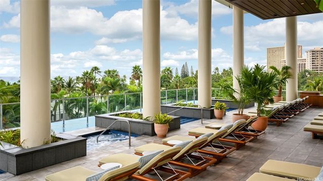 223 Saratoga Road 1008, Honolulu, HI 96815
