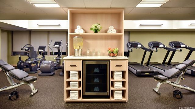 223 Saratoga Road 1008, Honolulu, HI 96815