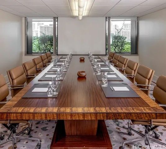 223 Saratoga Road 1008, Honolulu, HI 96815