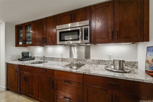 223 Saratoga Road 1008, Honolulu, HI 96815