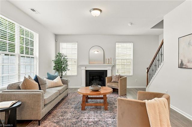 3833 Crestwell Cove Court, Winston-salem, NC 27103