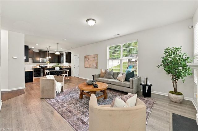 3833 Crestwell Cove Court, Winston-salem, NC 27103