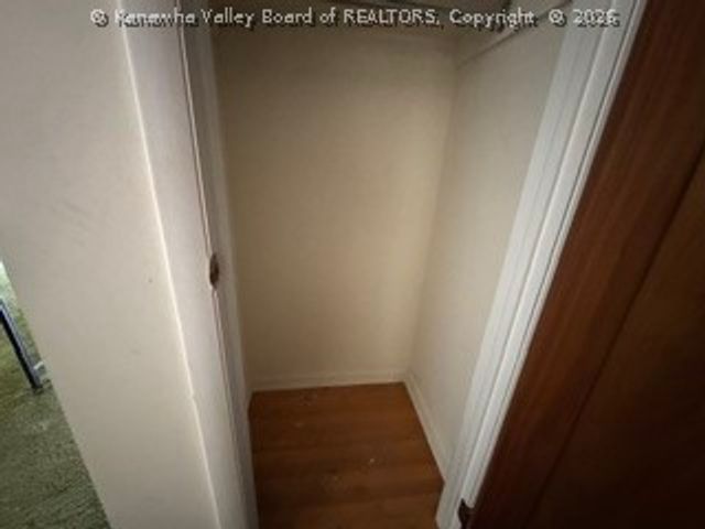 1226 Thomas Road, South Charleston, WV 25303