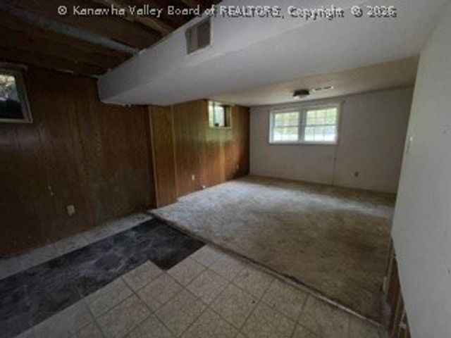 1226 Thomas Road, South Charleston, WV 25303