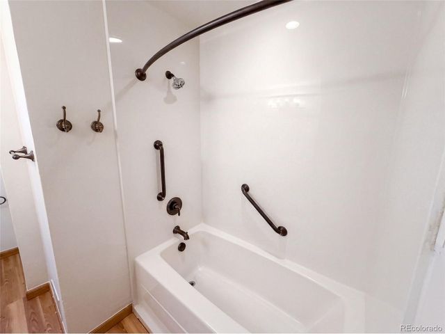 3352 W Aksarben Ave, Littleton, CO 80123