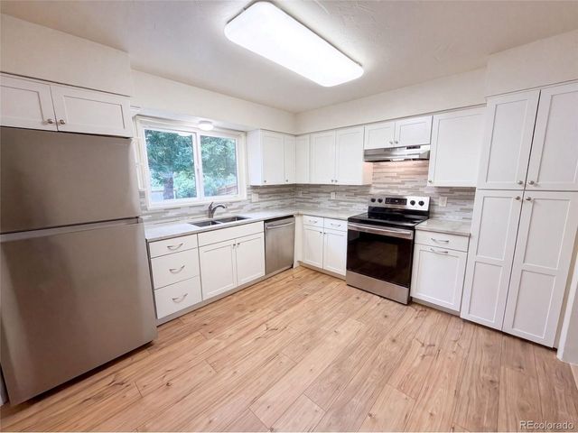 3352 W Aksarben Ave, Littleton, CO 80123