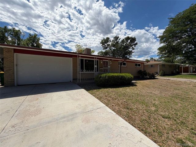 3352 W Aksarben Ave, Littleton, CO 80123