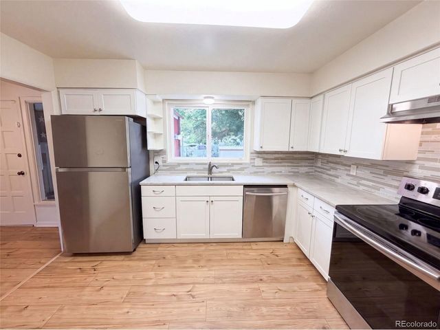 3352 W Aksarben Ave, Littleton, CO 80123