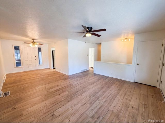 3352 W Aksarben Ave, Littleton, CO 80123