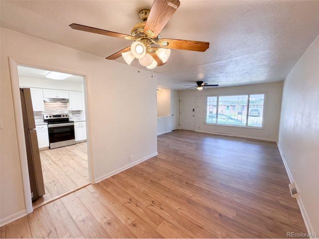 3352 W Aksarben Ave, Littleton, CO 80123