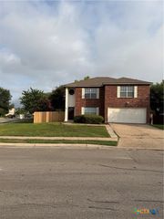 305 Stone Park, New Braunfels, TX 78130