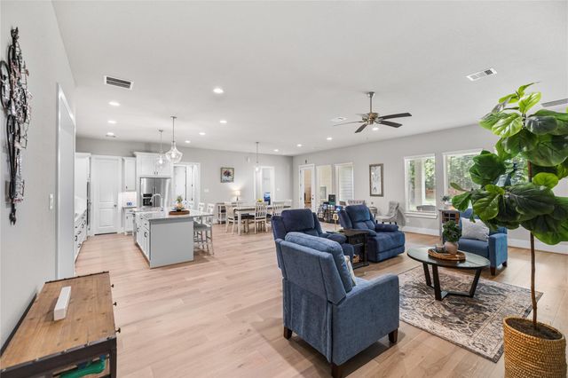 8927 Catamaran Way, Montgomery, TX 77316
