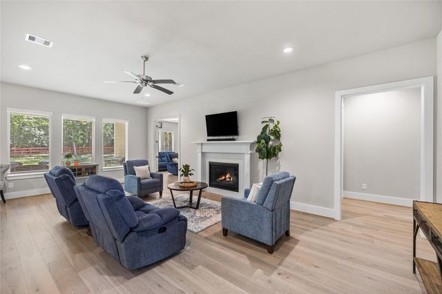 8927 Catamaran Way, Montgomery, TX 77316