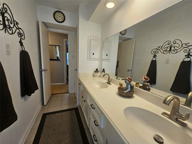 548 River Plantation Drive, Conroe, TX 77302