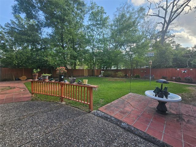 548 River Plantation Drive, Conroe, TX 77302