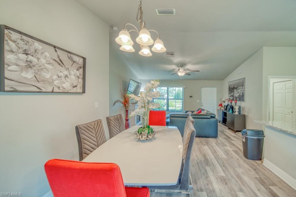 Image 22 of property listing at 520 Wilmington PKWY, Cape Coral, FL 33993