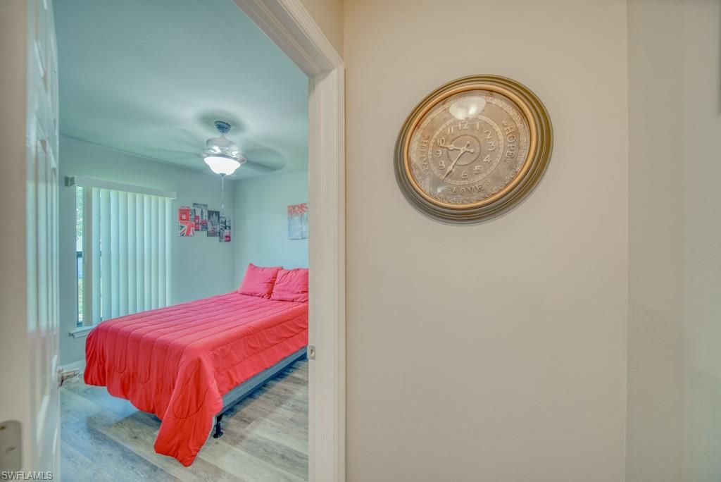Image 32 of property listing at 520 Wilmington PKWY, Cape Coral, FL 33993