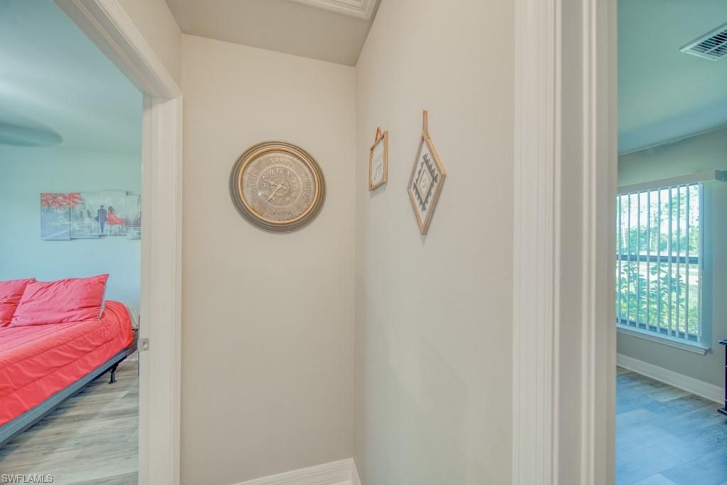 Image 33 of property listing at 520 Wilmington PKWY, Cape Coral, FL 33993
