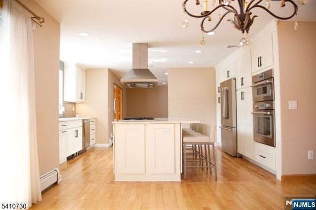 2 Edith Court, East Hanover Twp, NJ 07936