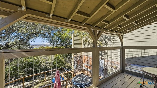 817 Scenic Drive, Canyon Lake, TX 78133