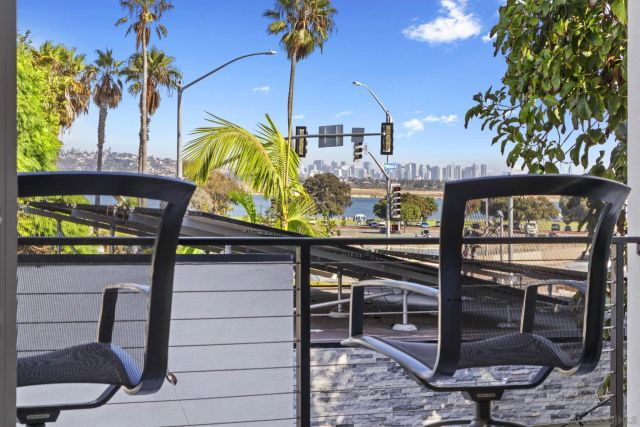 3304 Buena Vista Street, San Diego, CA 92109