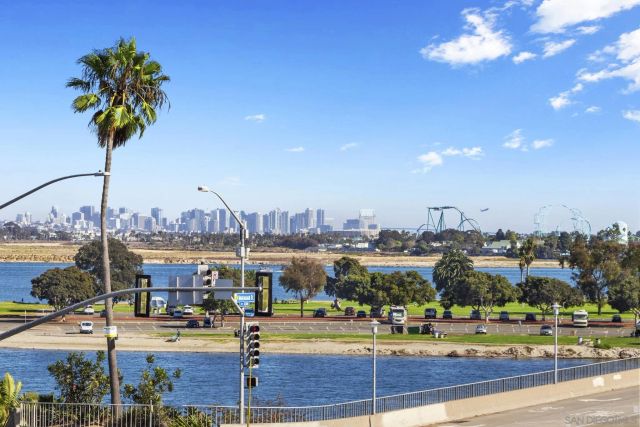 3304 Buena Vista Street, San Diego, CA 92109