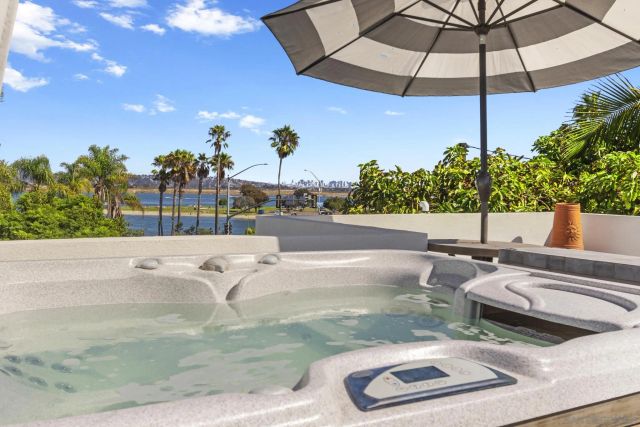 3304 Buena Vista Street, San Diego, CA 92109
