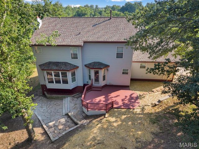 5839 Brookstone Terrace Drive, St Louis, MO 63129