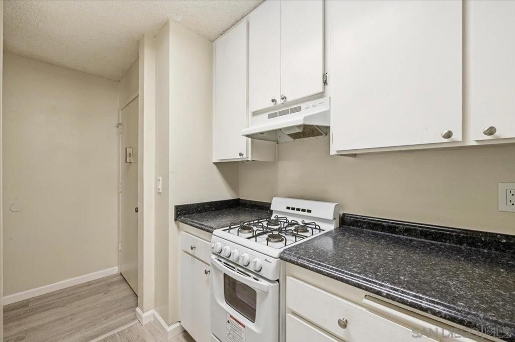 Image 18 of property listing at 1625 Hotel Circle S C210, San Diego, CA 92108