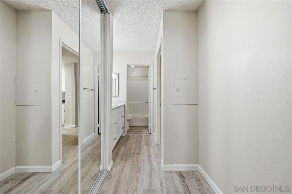 Image 20 of property listing at 1625 Hotel Circle S C210, San Diego, CA 92108