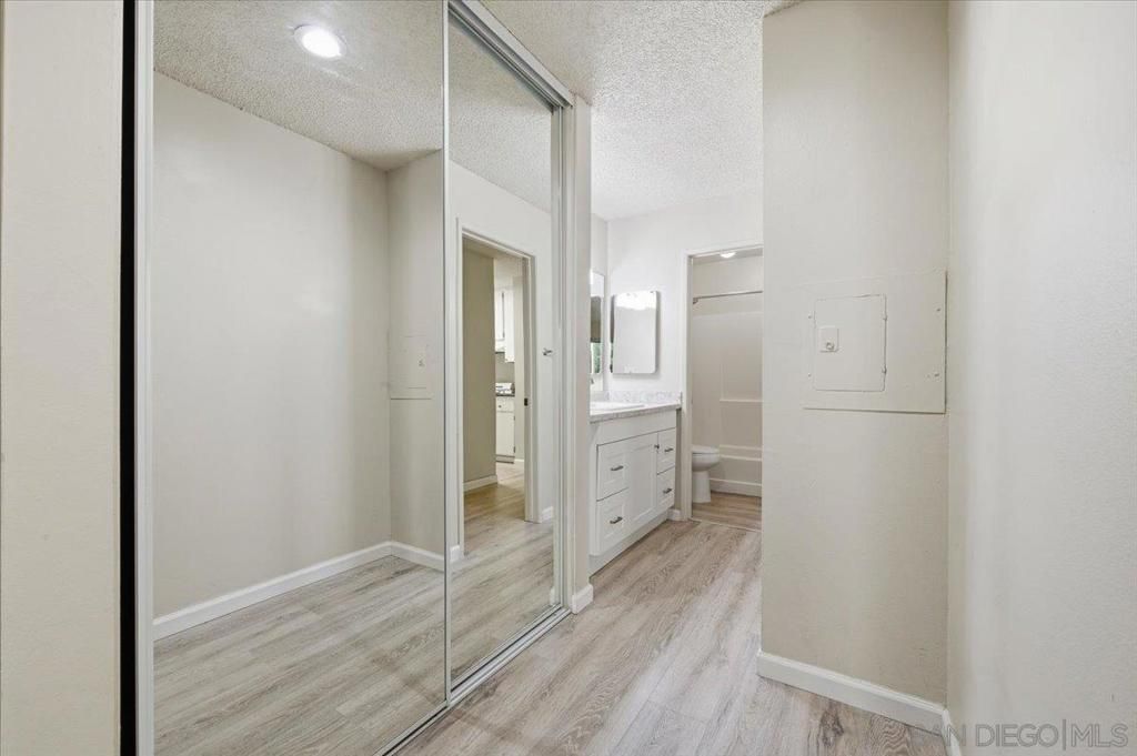 Image 21 of property listing at 1625 Hotel Circle S C210, San Diego, CA 92108