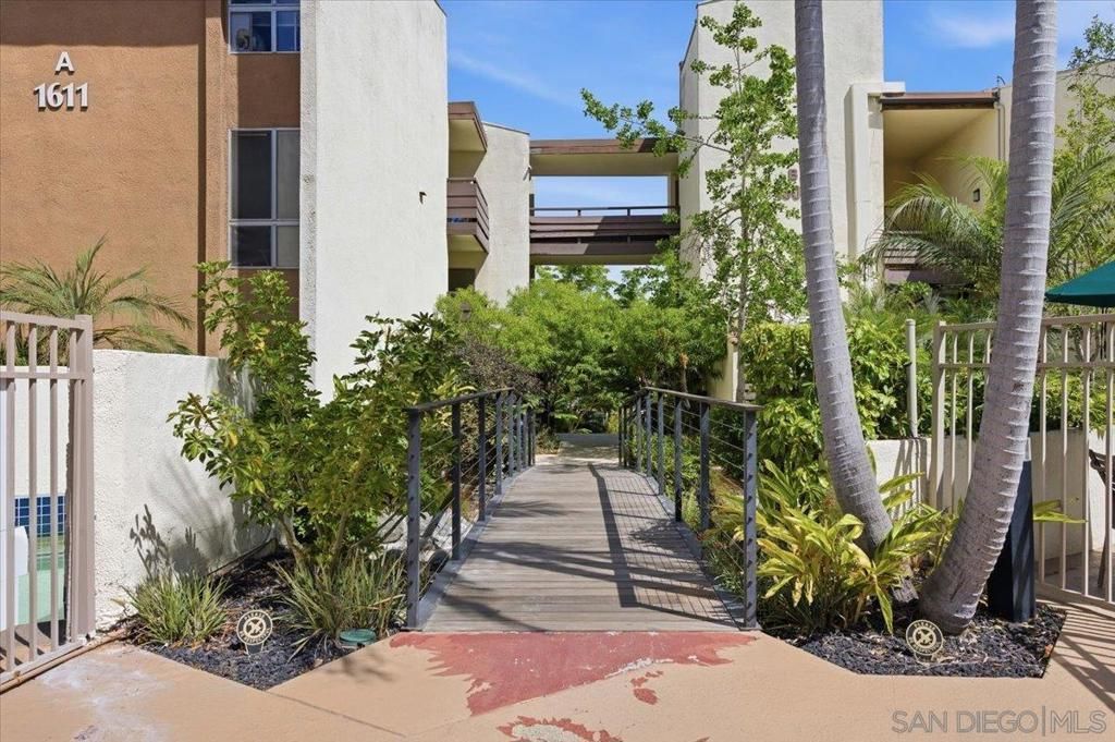 Image 29 of property listing at 1625 Hotel Circle S C210, San Diego, CA 92108