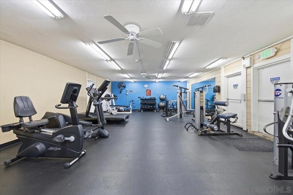 Image 44 of property listing at 1625 Hotel Circle S C210, San Diego, CA 92108