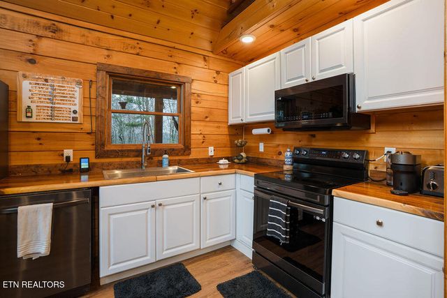 2546 Balsam Circle, Sevierville, TN 37876