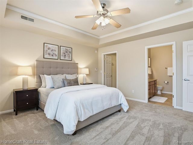 36036 Traditions Drive, Westland, MI 48185