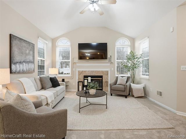 36036 Traditions Drive, Westland, MI 48185