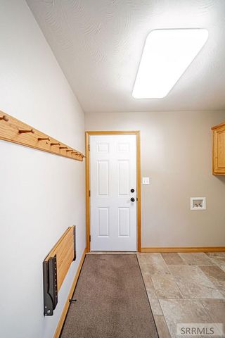 275 Richmond Circle, Idaho Falls, ID 83404