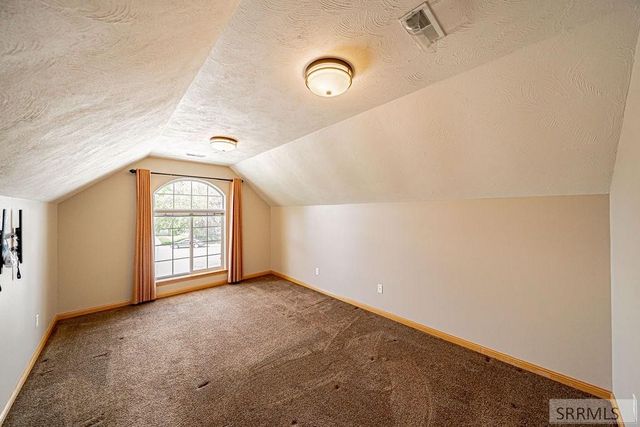 275 Richmond Circle, Idaho Falls, ID 83404