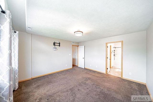 275 Richmond Circle, Idaho Falls, ID 83404