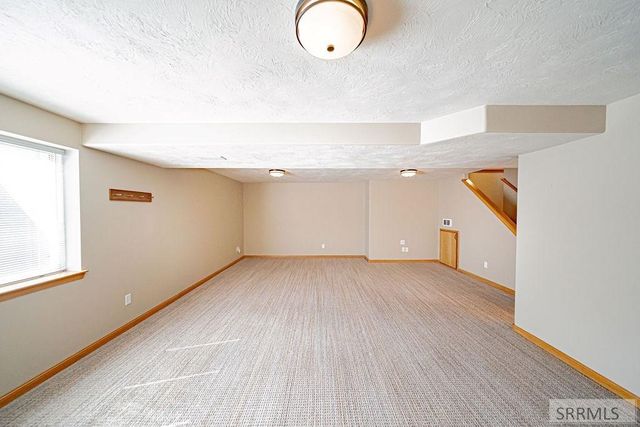 275 Richmond Circle, Idaho Falls, ID 83404